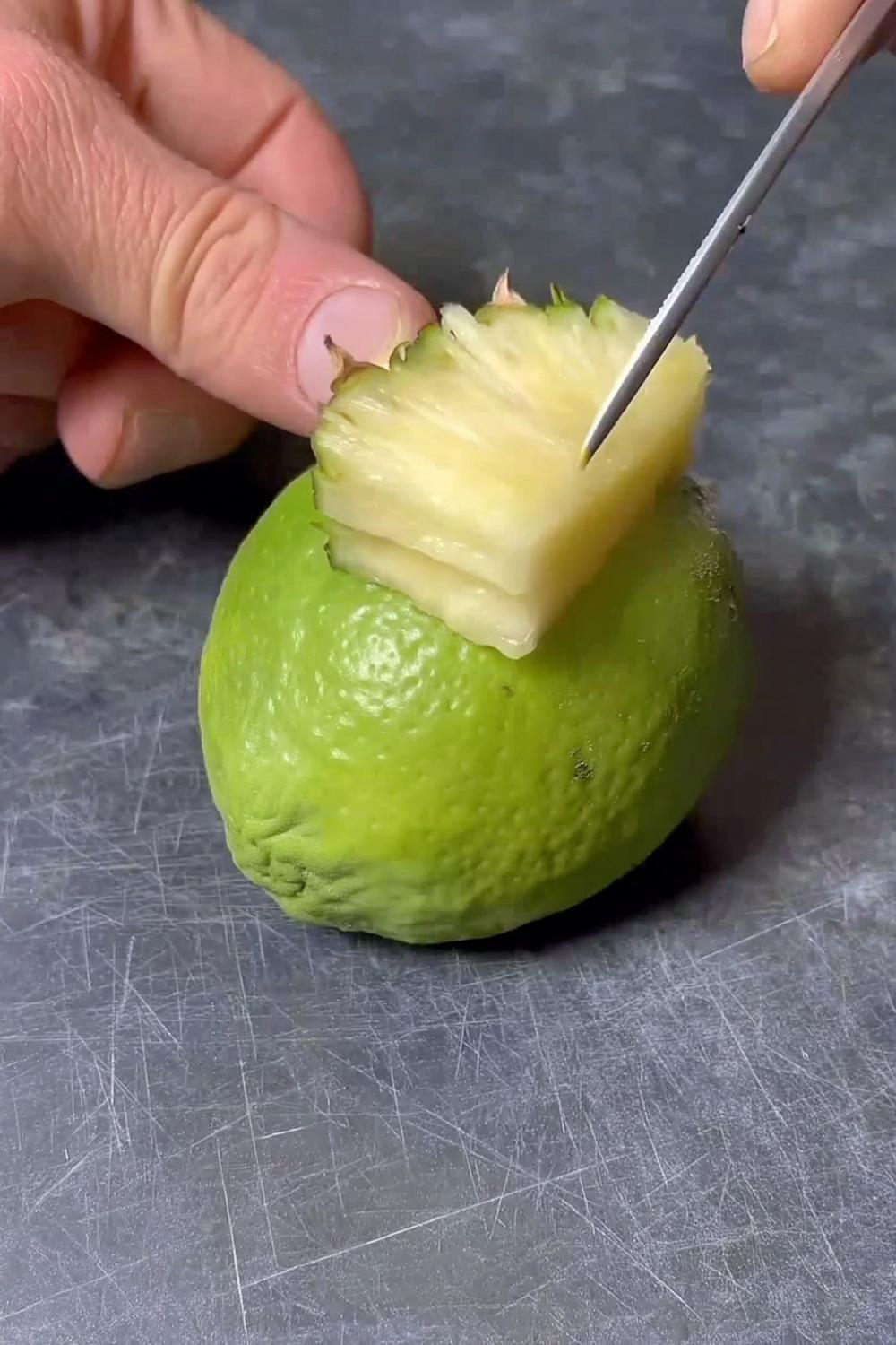 Så skär du ananas