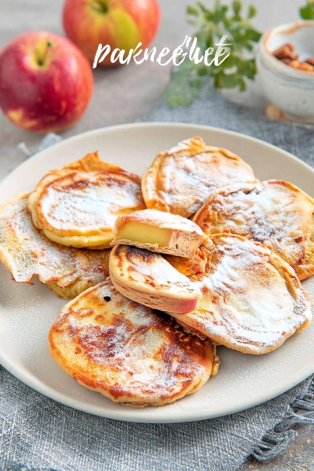 Äppelfyllda pannkakor