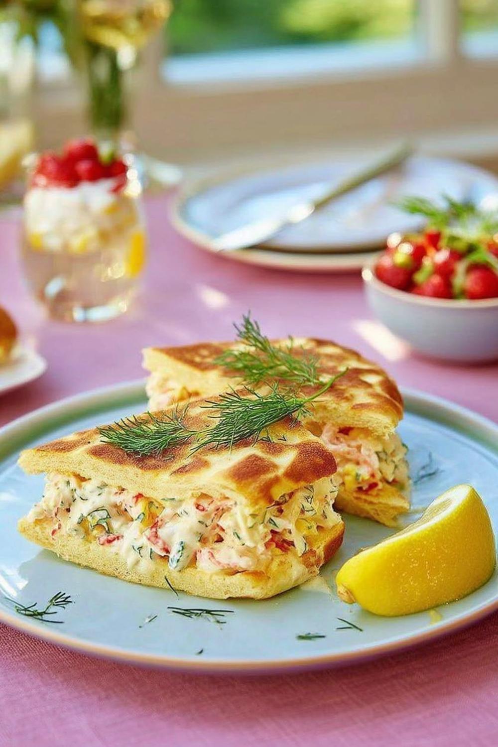 Krämig äggröra med dill